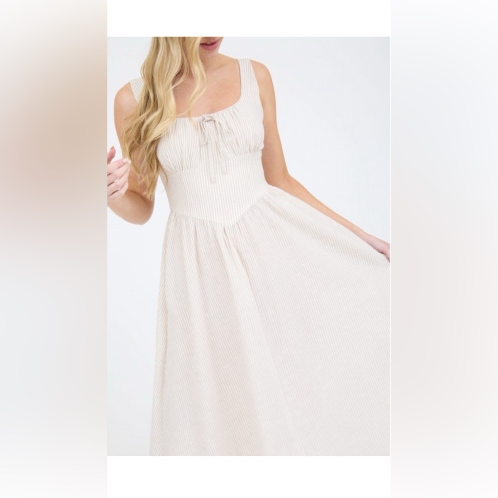 🕒 NWT | The Workshop Cream/Tan Stripe Corset Top Fitted Smocked Back Bodice | M